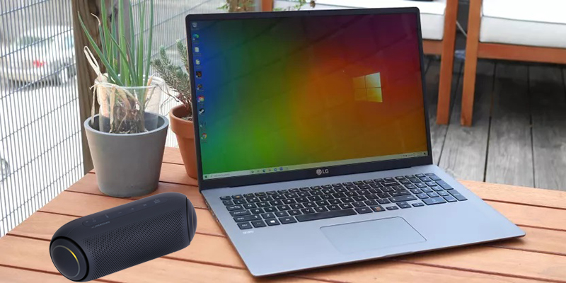 Sử dụng kết hợp loa chính hãng LG với laptop LG sẽ tạo sự đồng nhất giữa các thiết bị